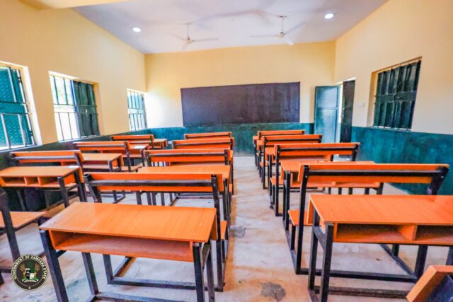 Zamfara-rescue-projects-classroom-640x427